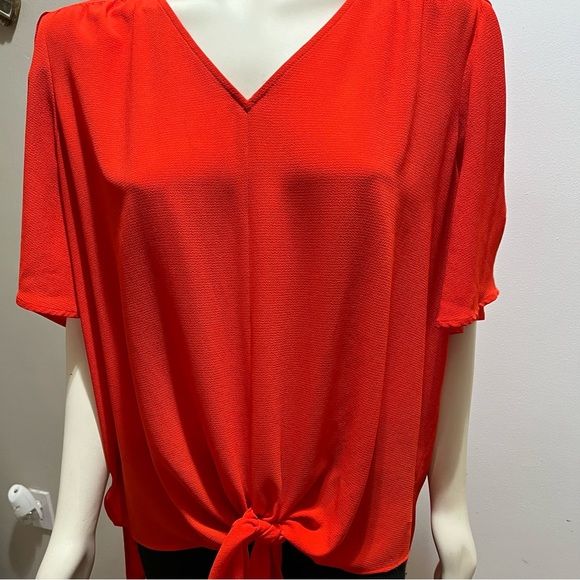 CHAUS Red Blouse with split sleeves & tie in the Front. SIZE: 2X - Picture 1 of 9
